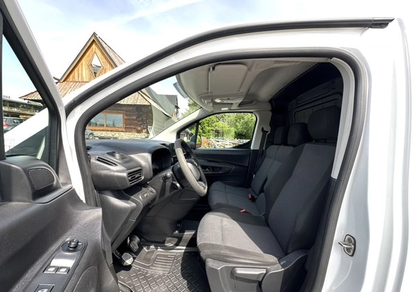 Toyota ProAce cena 59900 przebieg: 127100, rok produkcji 2021 z Kraków małe 352